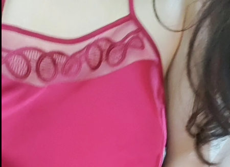 赵可爱-红肚兜[2V/0.98G]