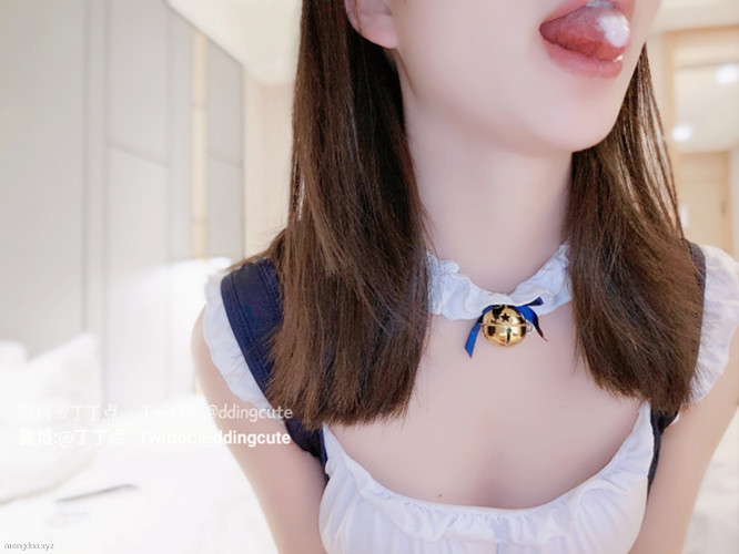 丁丁点-完具蜜闺[25p+1v/1.3G]