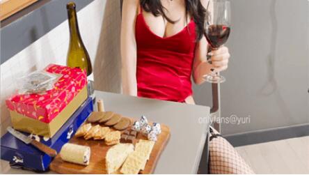 yuri-兔女郎服侍金主[1v/548M]