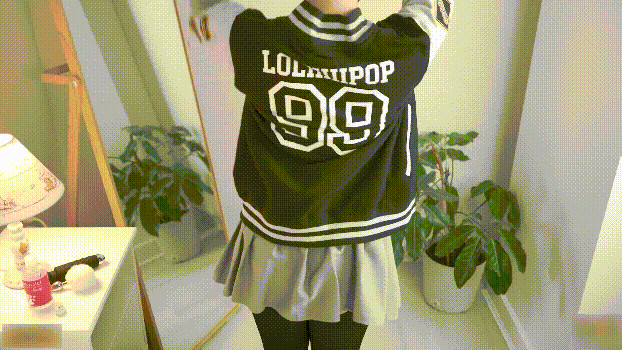 下面有根棒棒糖-可爱室友竟然是色情主播乖巧可爱乖乖女私下竟然这么反差[1V/276M]