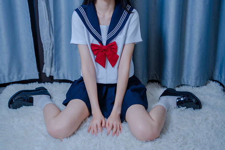 是小桃呀-Jk学妹肛塞乳夾[40p+1v/640M]